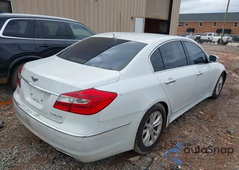 2013 Hyundai Genesis 3.8 from USA, damaged, VIN KMHGC4DD2DU250120